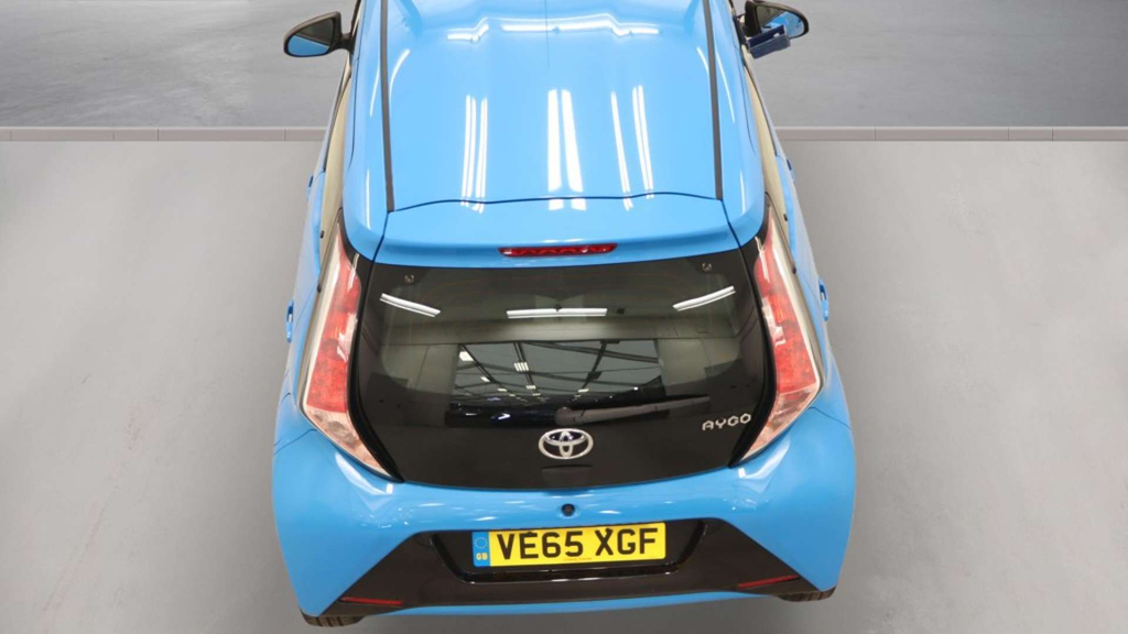 Toyota Aygo X X-play Blue #8