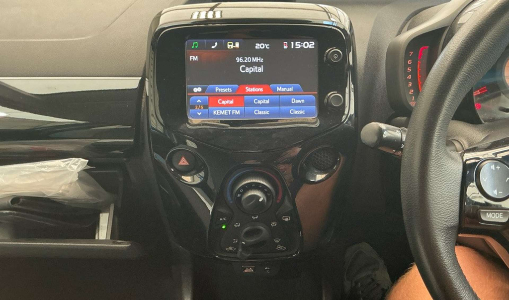 Toyota Aygo X X-play Blue #12