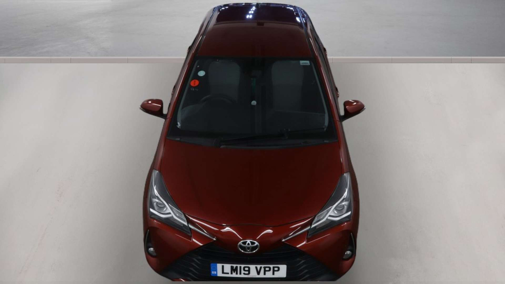 Toyota Yaris Vvt-i Icon Tech Red #7