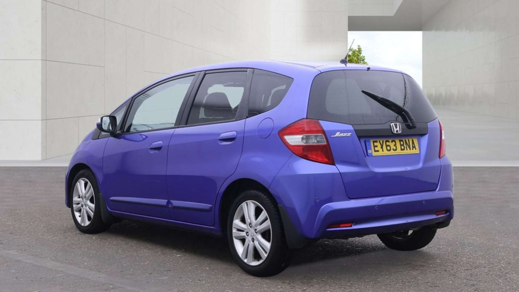 Honda Jazz 1.4 I-vtec Es Cvt Euro 5 Red #3