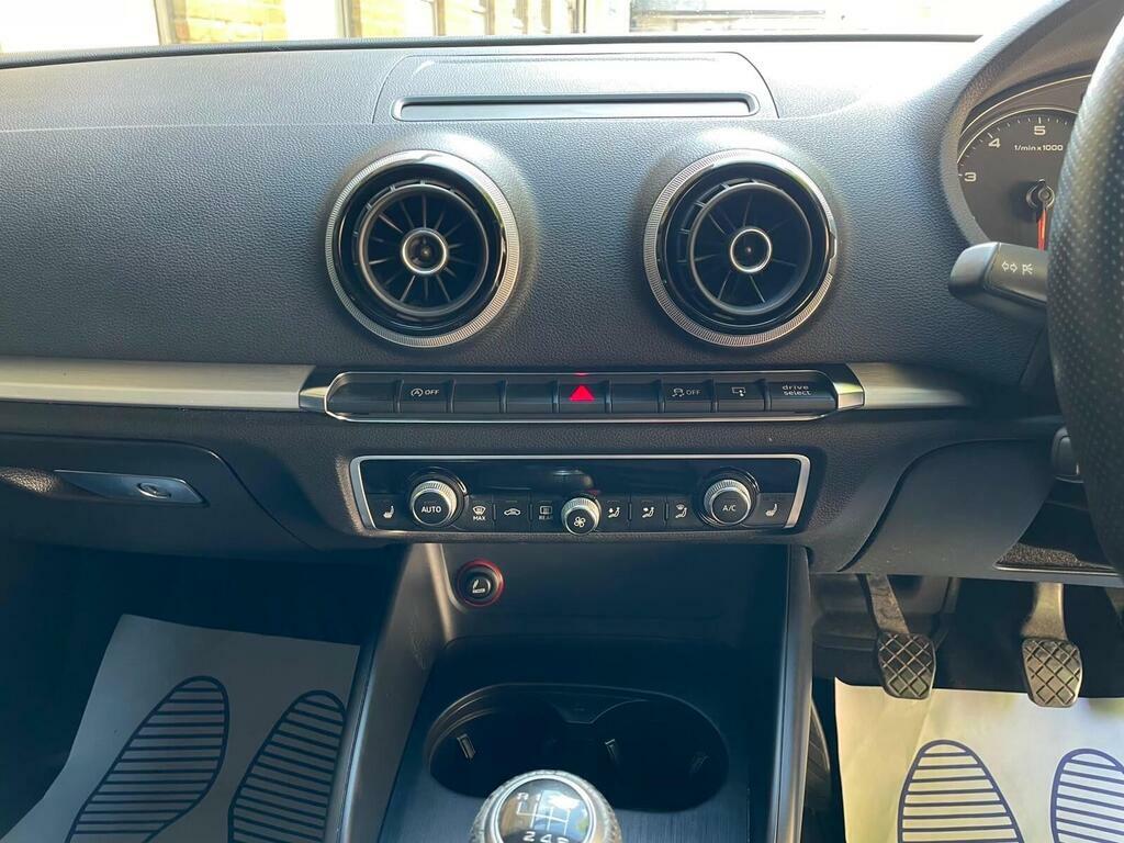 Audi A3 Cabriolet Cabriolet 2.0 Tdi Sport Euro 6 Ss Black #39
