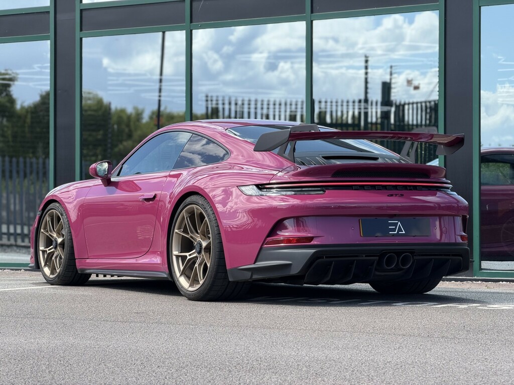 Porsche 911 Coupe 4.0 992 Gt3 202373 Pink