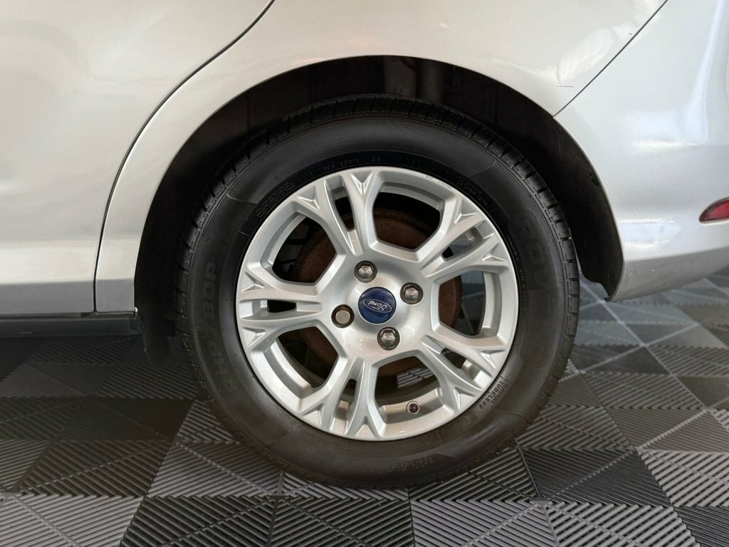 Ford B-Max 1.6L Zetec MX65XKG Silver #6