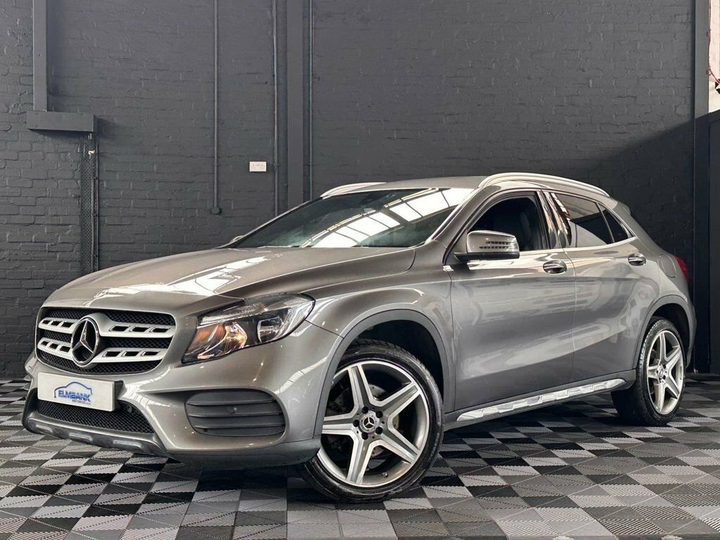 Mercedes-Benz GLA Class 2.1L Amg Line Grey