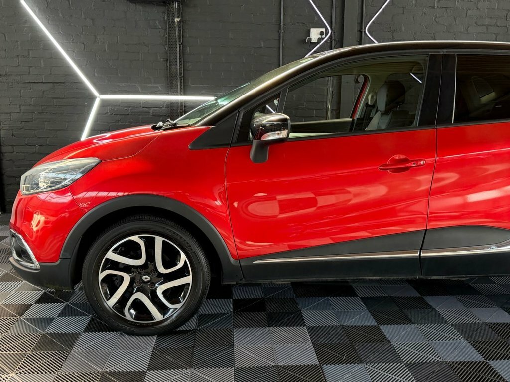 Renault Captur 1.5L Signature Nav Red #6