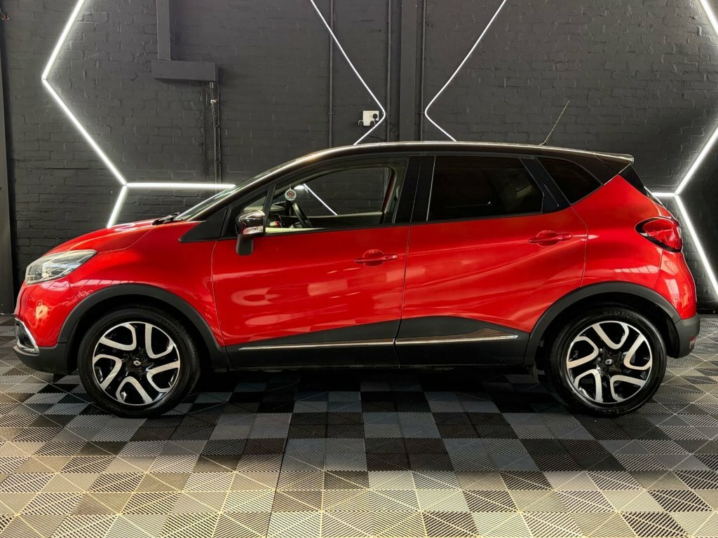 Renault Captur 1.5L Signature Nav Red #5