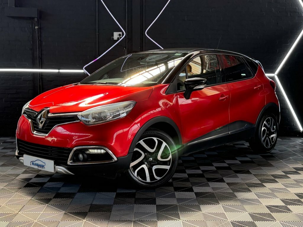 Renault Captur 1.5L Signature Nav Red