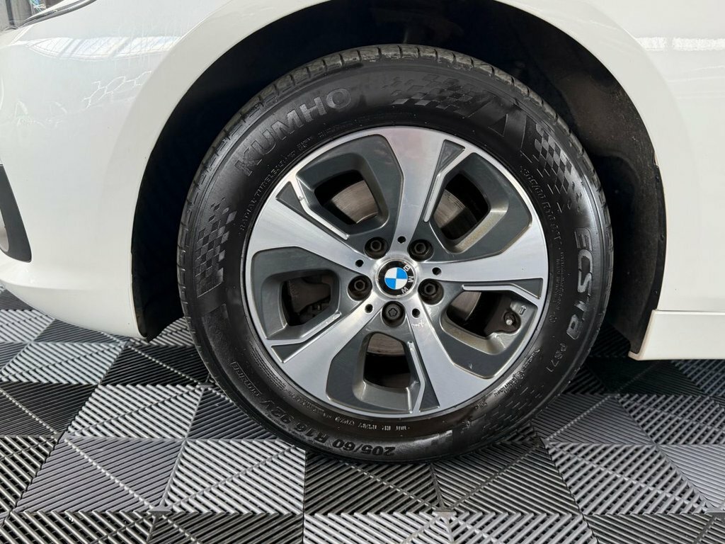 BMW 2 Series Active Tourer 1.5 225Xe 7.6Kwh Luxury 4Wd Euro 6 Ss Black #9