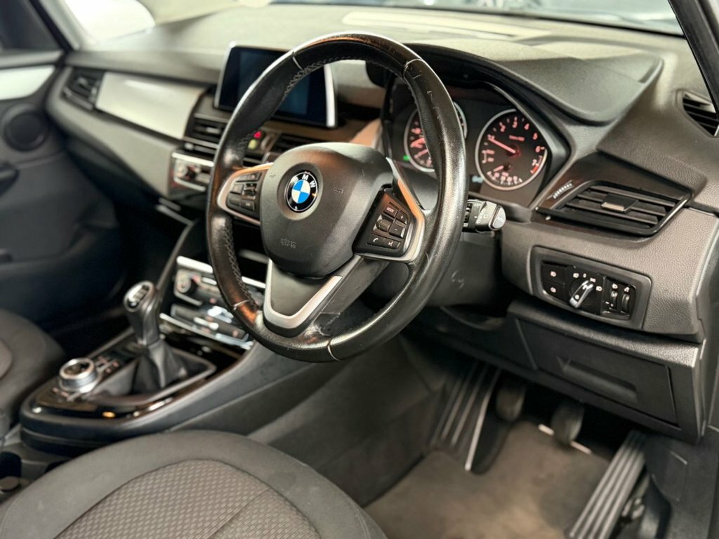 BMW 2 Series Active Tourer 1.5 225Xe 7.6Kwh Luxury 4Wd Euro 6 Ss Black #26