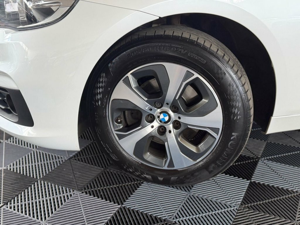 BMW 2 Series Active Tourer 1.5L Se White #2