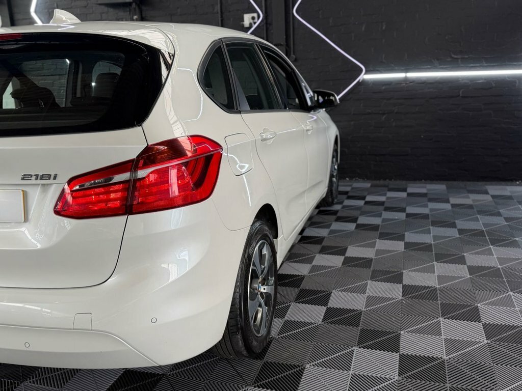 BMW 2 Series Active Tourer 1.5 225Xe 7.6Kwh Luxury 4Wd Euro 6 Ss Black #17