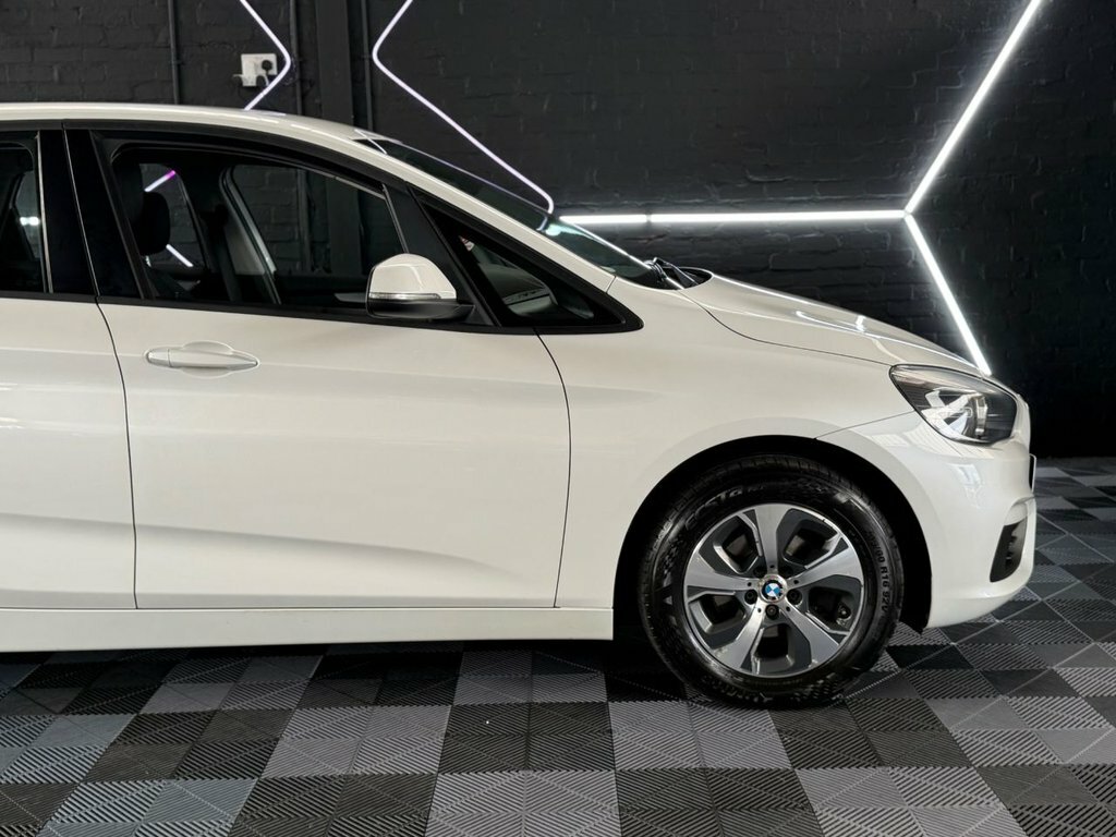 BMW 2 Series Active Tourer 1.5 225Xe 7.6Kwh Luxury 4Wd Euro 6 Ss Black #22