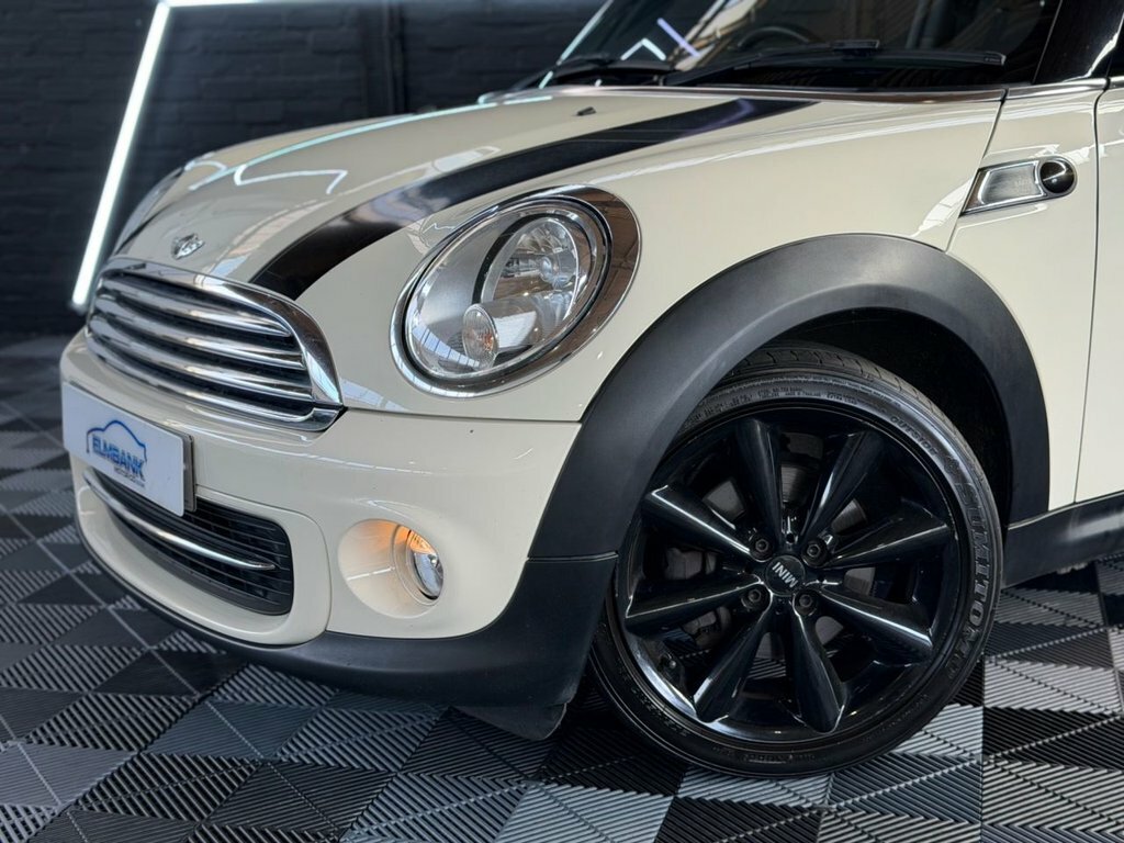 Mini Hatch 1.6L Cooper Baker Street WP63ZSD White #3