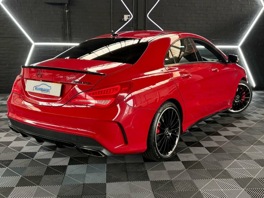 Mercedes-Benz CLA Class 1.6 Cla180 Amg Sport Coupe 7G-dct Euro White #37