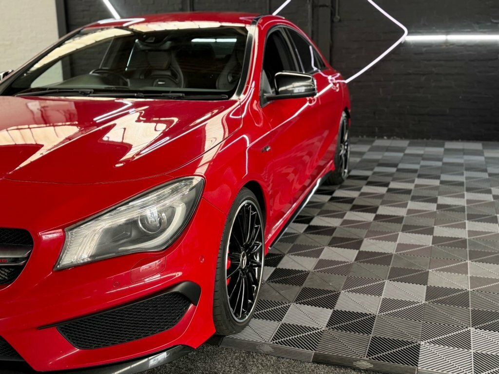 Mercedes-Benz CLA Class 1.6 Cla180 Amg Sport Coupe 7G-dct Euro White #51
