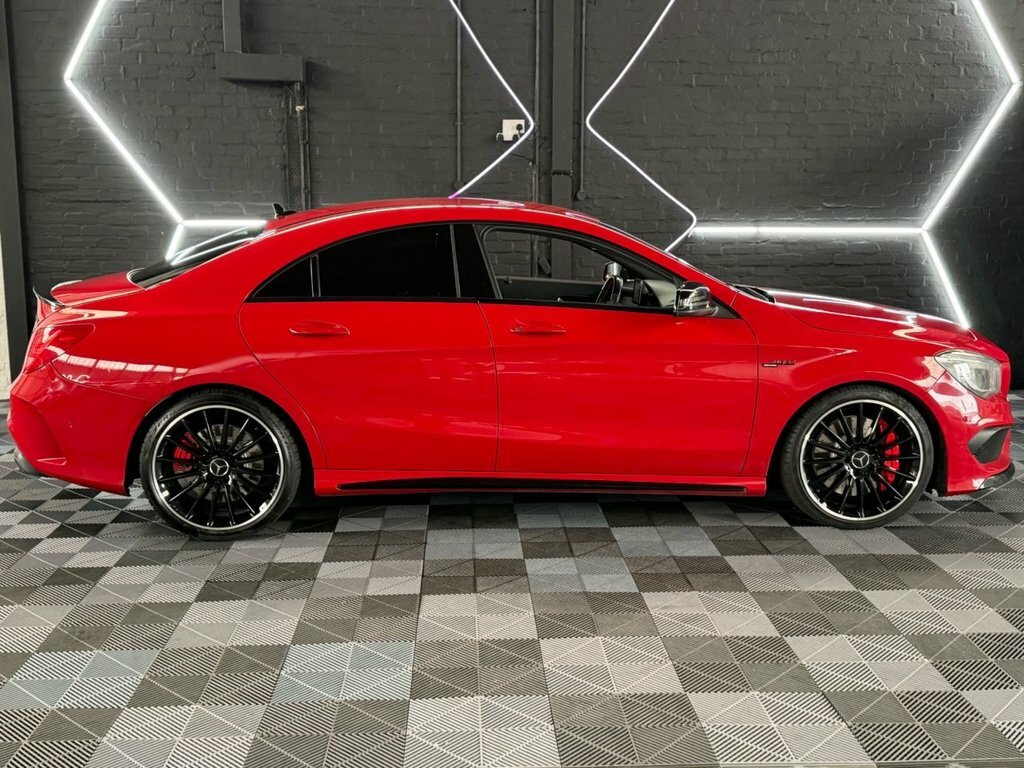 Mercedes-Benz CLA Class 1.6 Cla180 Amg Sport Coupe 7G-dct Euro White #41