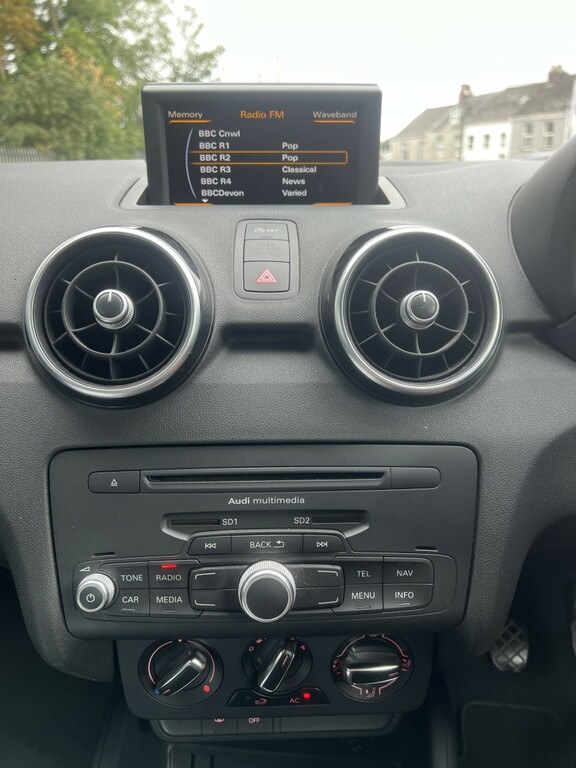 Audi A1 Hatchback 1.4 Tfsi Sport 2014 White #4