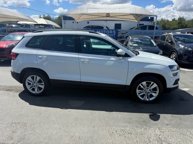 Skoda Karoq 1.5 Tsi Act Se Technology Suv Manu GM21SJO White #5