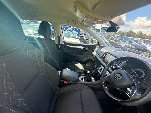Skoda Karoq 1.5 Tsi Act Se Technology Suv Manu GM21SJO White #2