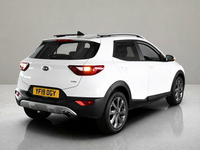 Kia Stonic Stonic 3 1.6 Turbo Crdi Suv White #6