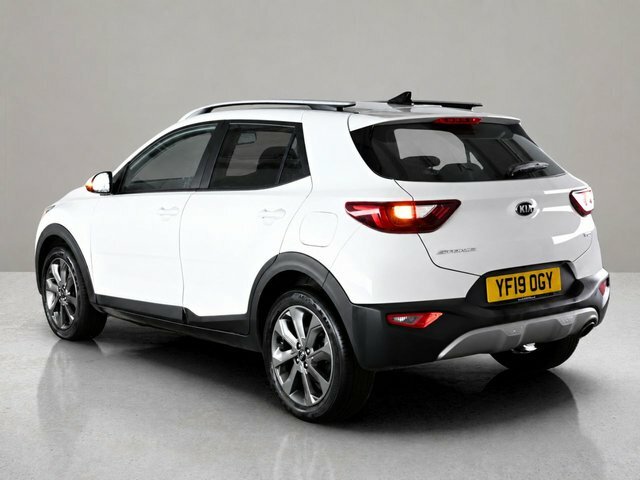 Kia Stonic Stonic 3 1.6 Turbo Crdi Suv White #4