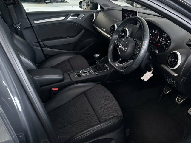 Audi A3 1.0 Tfsi 30 S Line Sportback Eur Black #2