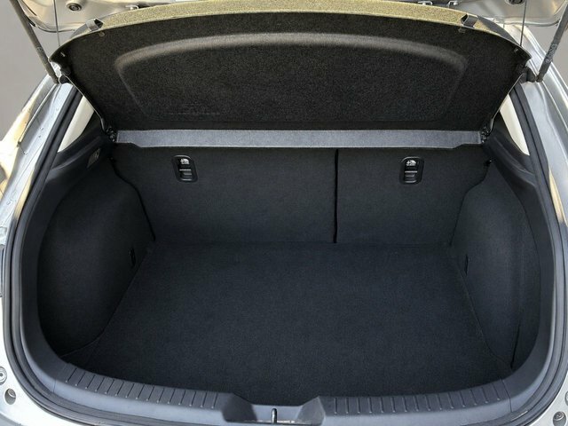 Dacia Sandero 1.0 Tce Essential Hatchback White #6