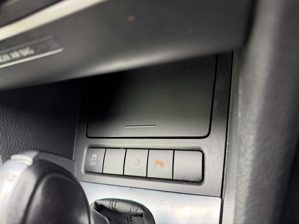 Volkswagen Golf 2.0 Tdi 140 Sportline 9 Services Sensors Black #17
