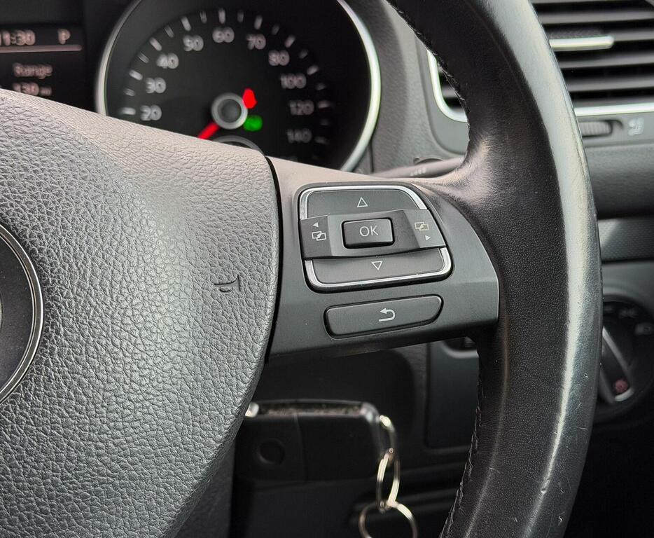 Volkswagen Golf 2.0 Tdi 140 Sportline 9 Services Sensors Black #12