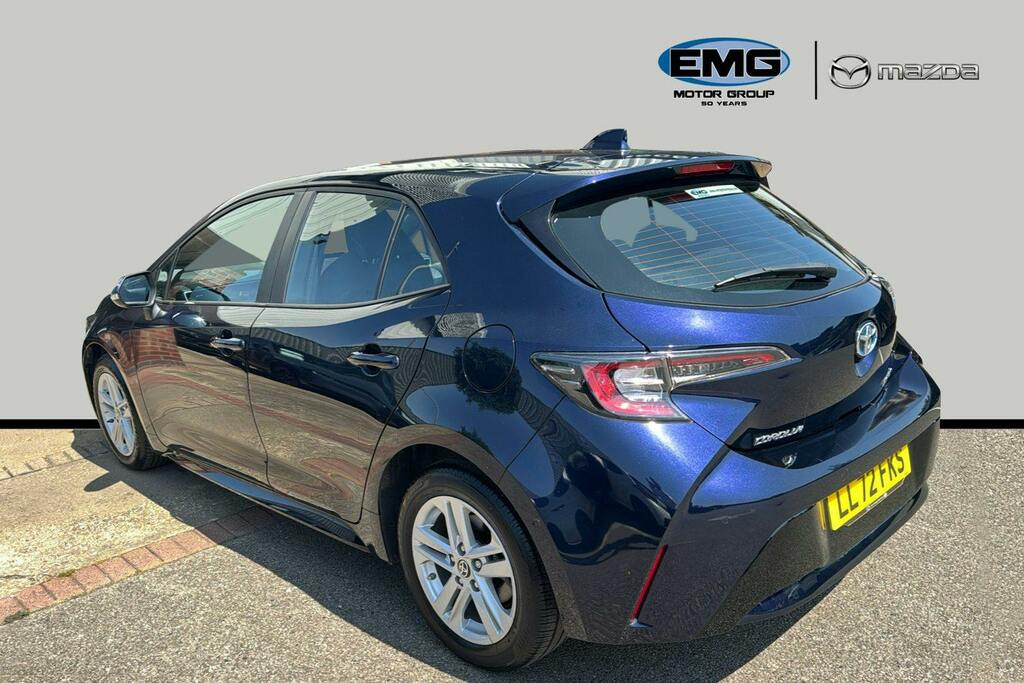 Toyota Corolla 1.8 Vvt H Gpf Icon Tech Hatchback Hybri LL72FKS Blue #4