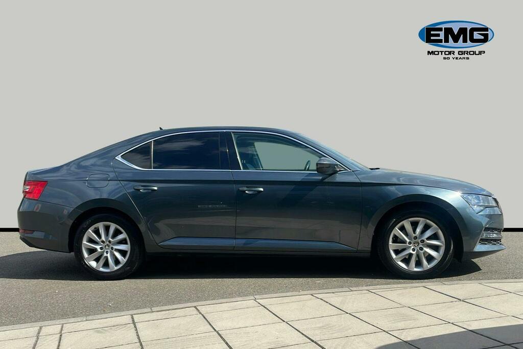Skoda Superb 1.4 Tsi Iv 13Kwh Se Technology Hatchback Petro MK70LLA Grey #3