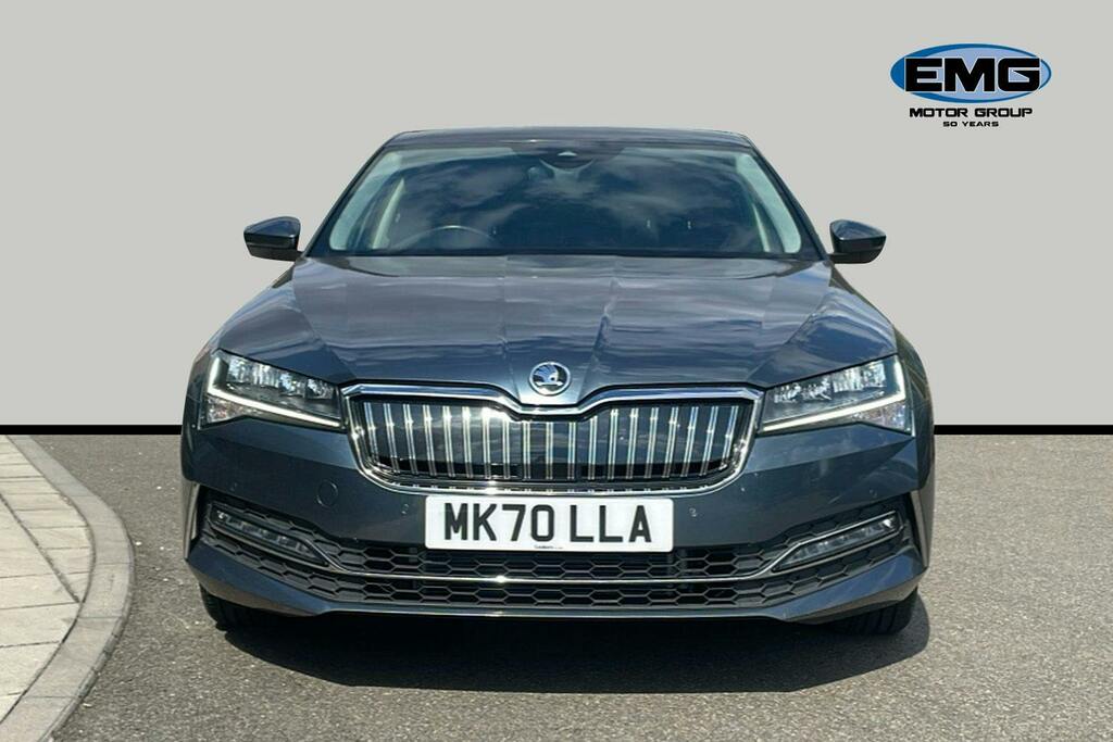 Skoda Superb 1.4 Tsi Iv 13Kwh Se Technology Hatchback Petro MK70LLA Grey #2