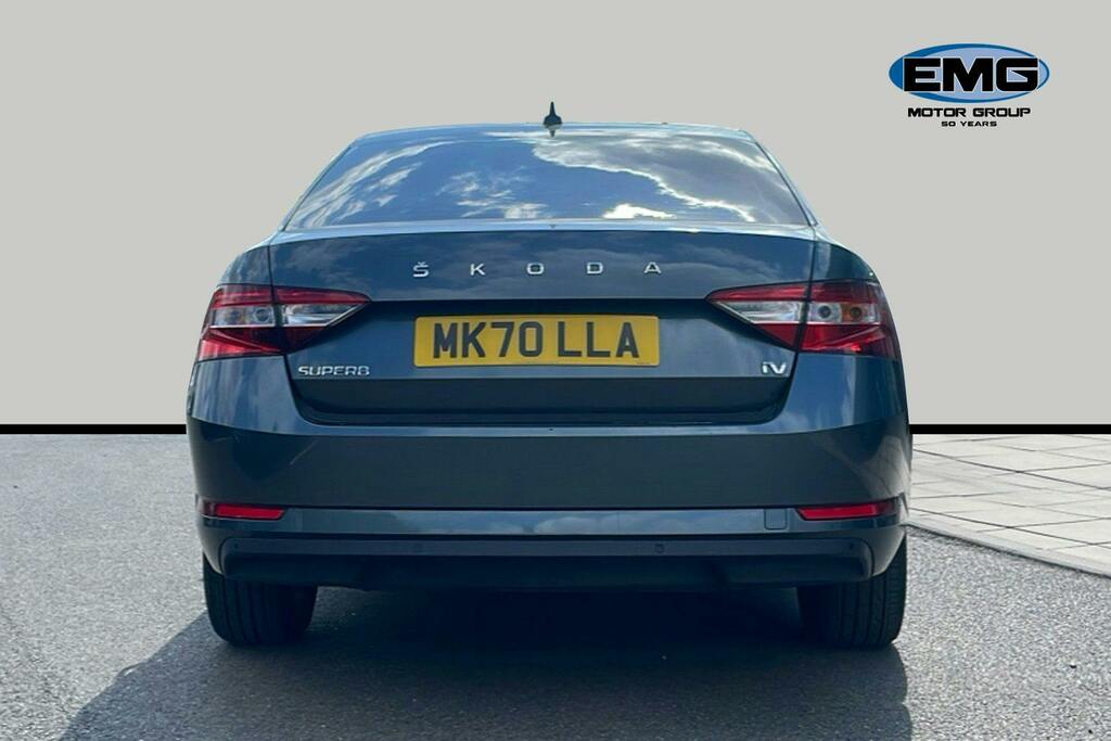 Skoda Superb 1.4 Tsi Iv 13Kwh Se Technology Hatchback Petro MK70LLA Grey #5