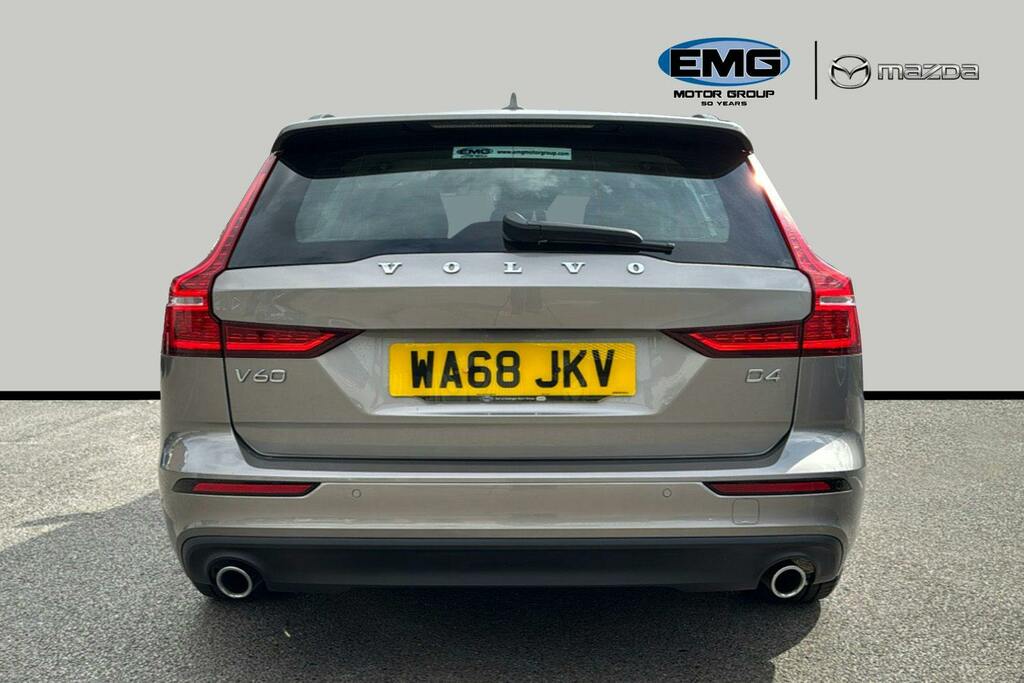 Volvo V60 2.0 D4 Momentum Estate Ss Grey #5