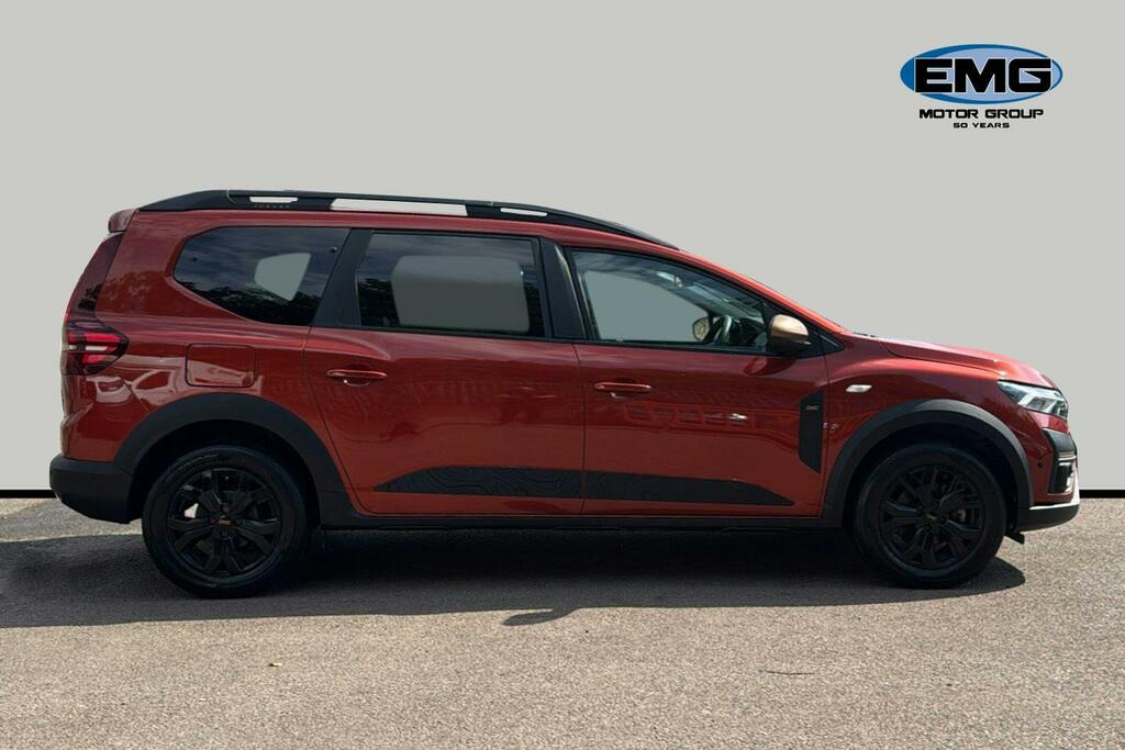 Dacia Jogger 1.6 Hybrid Extreme Mpv Hybrid S Brown #3