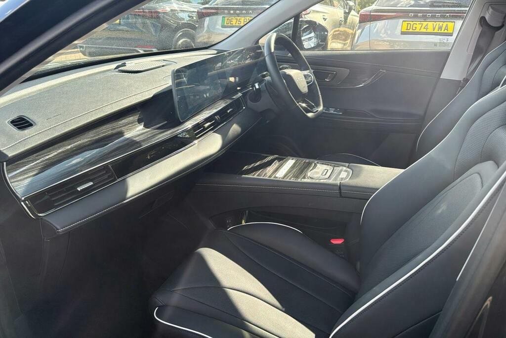 Omoda E5 5 150Kw Comfort 61Kwh Estate Green #10