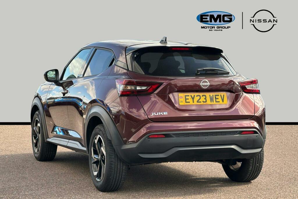 Nissan Juke 1.0 Dig T N Connecta Suv Ss Red #4