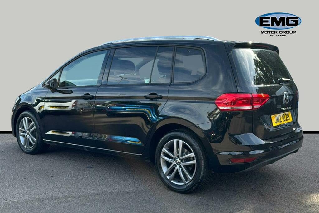Volkswagen Touran 1.5 Tsi Evo Match Mpv Dsg Ss JMZ1029 Black #4