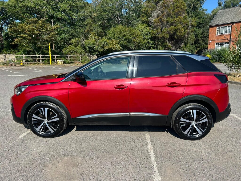 Peugeot 3008 1.5 Bluehdi Allure Euro 6 Ss Red #2