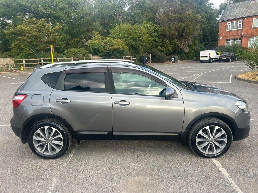 Nissan Qashqai 2.0 Dci Tekna 4Wd Euro 5 Avm GX63ZXB Grey #3
