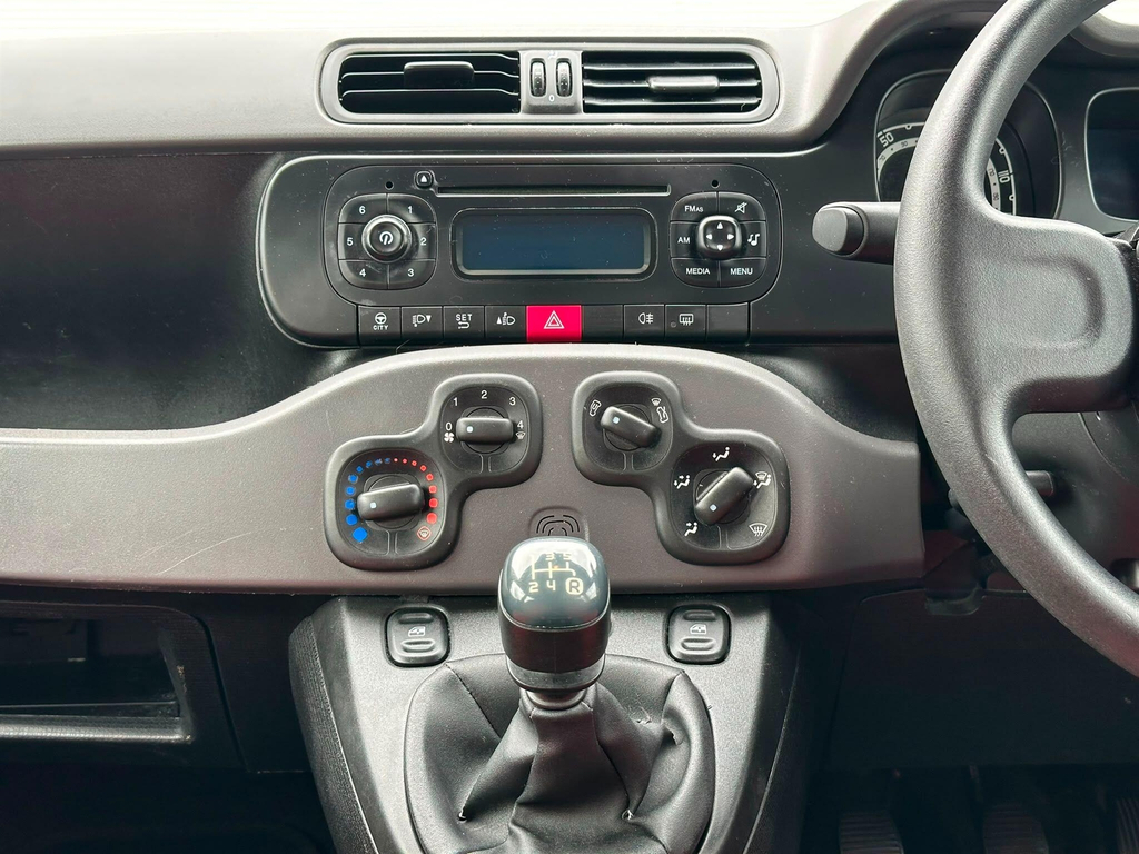 Fiat Panda Hatchback 1.2 Lounge Euro 5 201262 Red #35