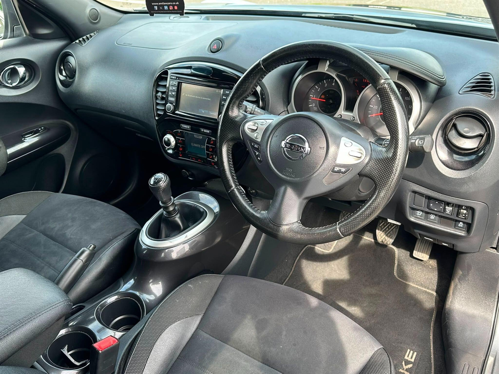 Nissan Juke 1.6 Bose Personal Edition Xtronic 112 Bhp Blue #20