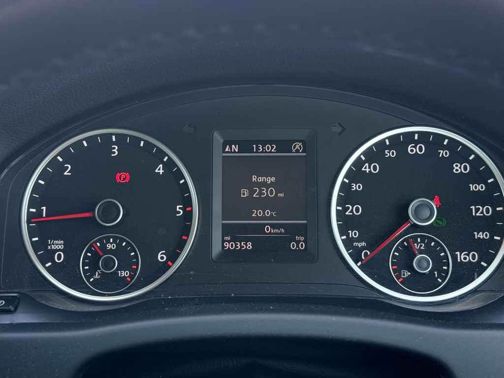 Volkswagen Tiguan Tiguan R Line Tdi Bluemotion Technology 4Motion S- White #35