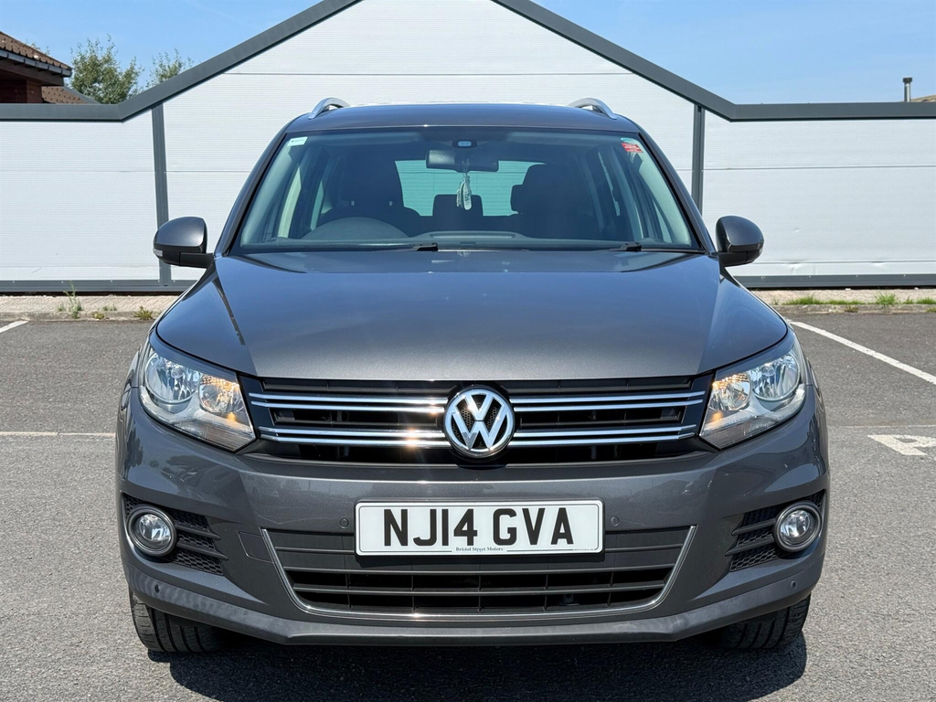 Volkswagen Tiguan Tiguan R Line Tdi Bluemotion Technology 4Motion S- White #6