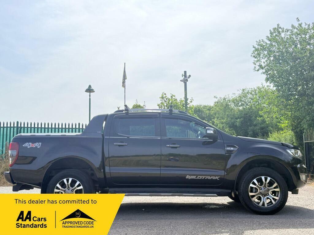Ford Ranger 3.2 Tdci Wildtrak 4Wd Euro 5 Ss RV18XON Black #4