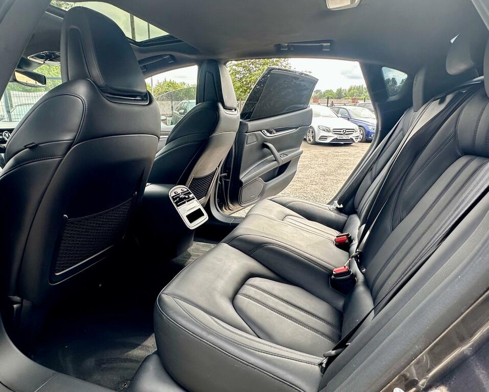 Maserati Quattroporte V6d Gransport White #16