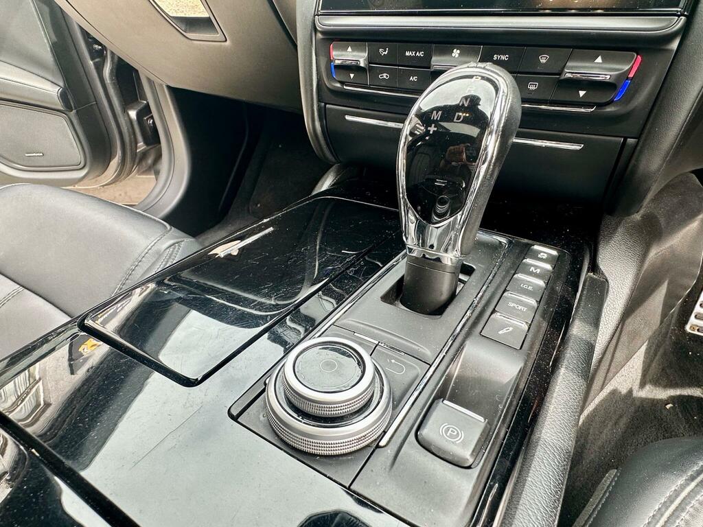 Maserati Quattroporte V6d Gransport White #13