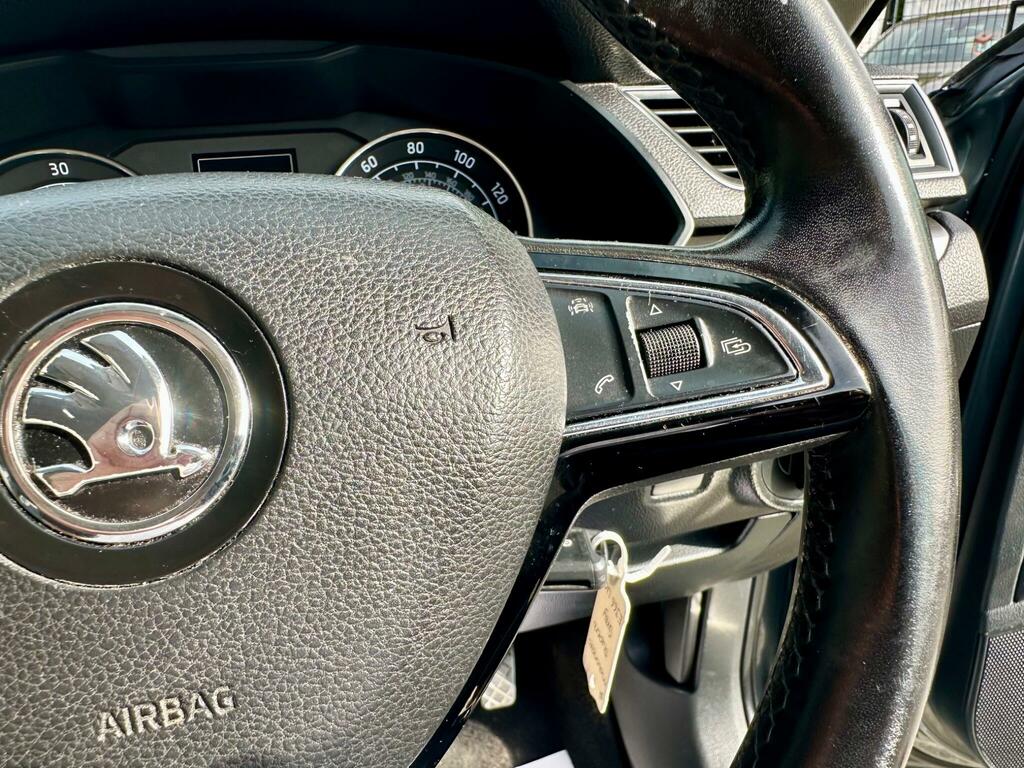 Skoda Superb Estate 2.0 Tdi Se L Executive Dsg 6Spd 4Wd Eu Beige #13