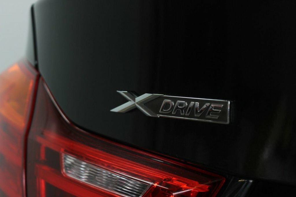 BMW 4 Series Gran Coupe 3L M Sport Black #2