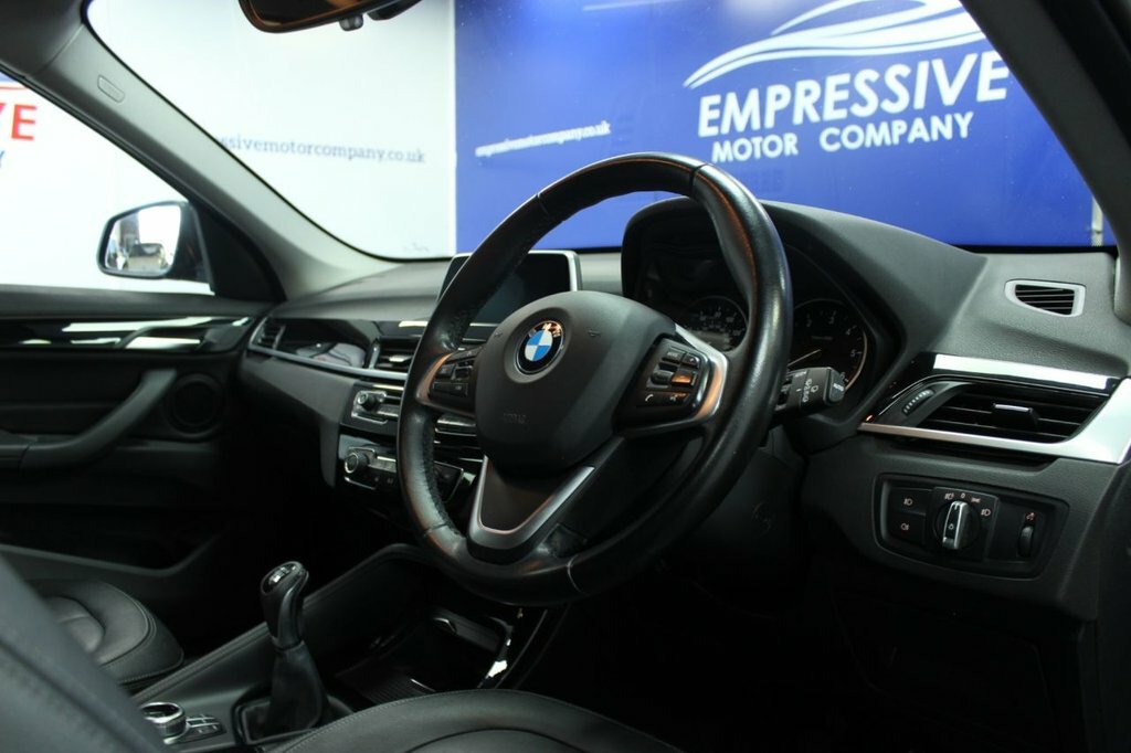 BMW X1 2L Xline Black #6